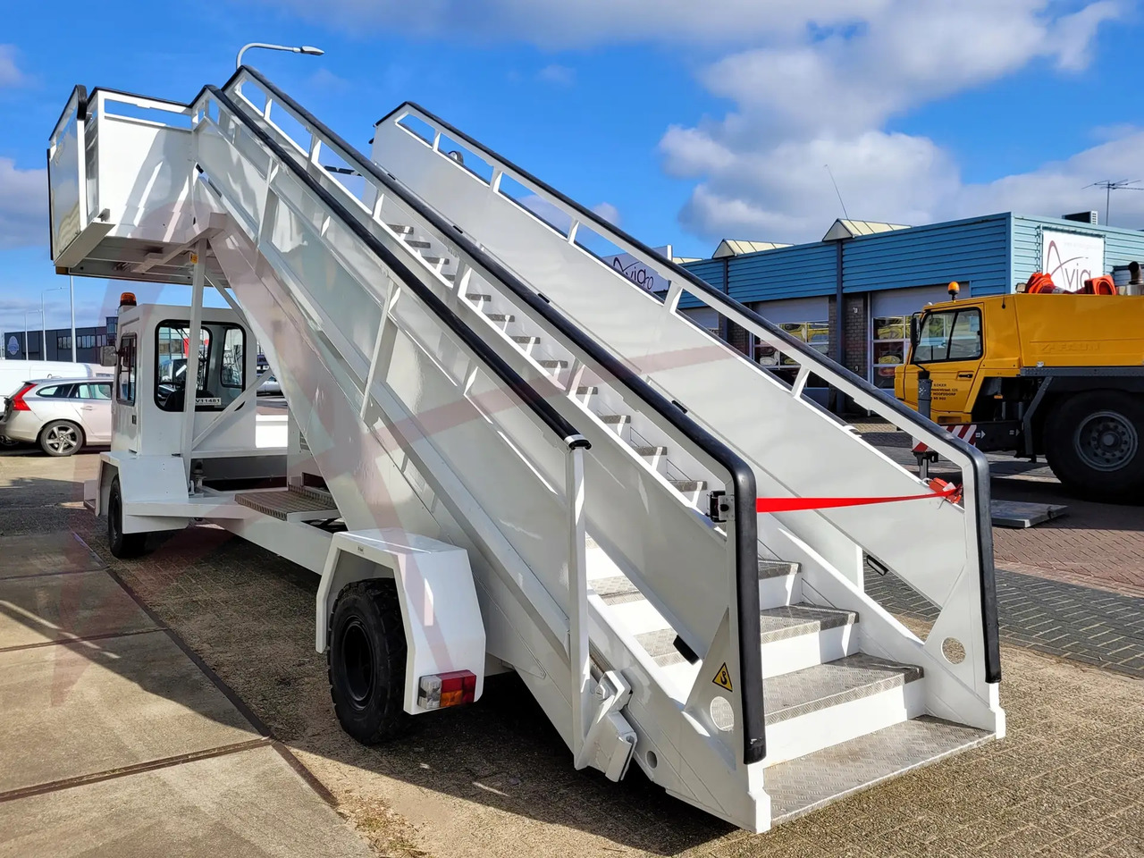 EINSA EDU-A - Passenger stairs: picture 2 EINSA EDU-A - Passenger stairs: picture 2