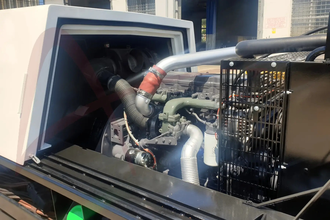 HOUCHIN 690-140 28 - Ground power unit: picture 5 HOUCHIN 690-140 28 - Ground power unit: picture 5