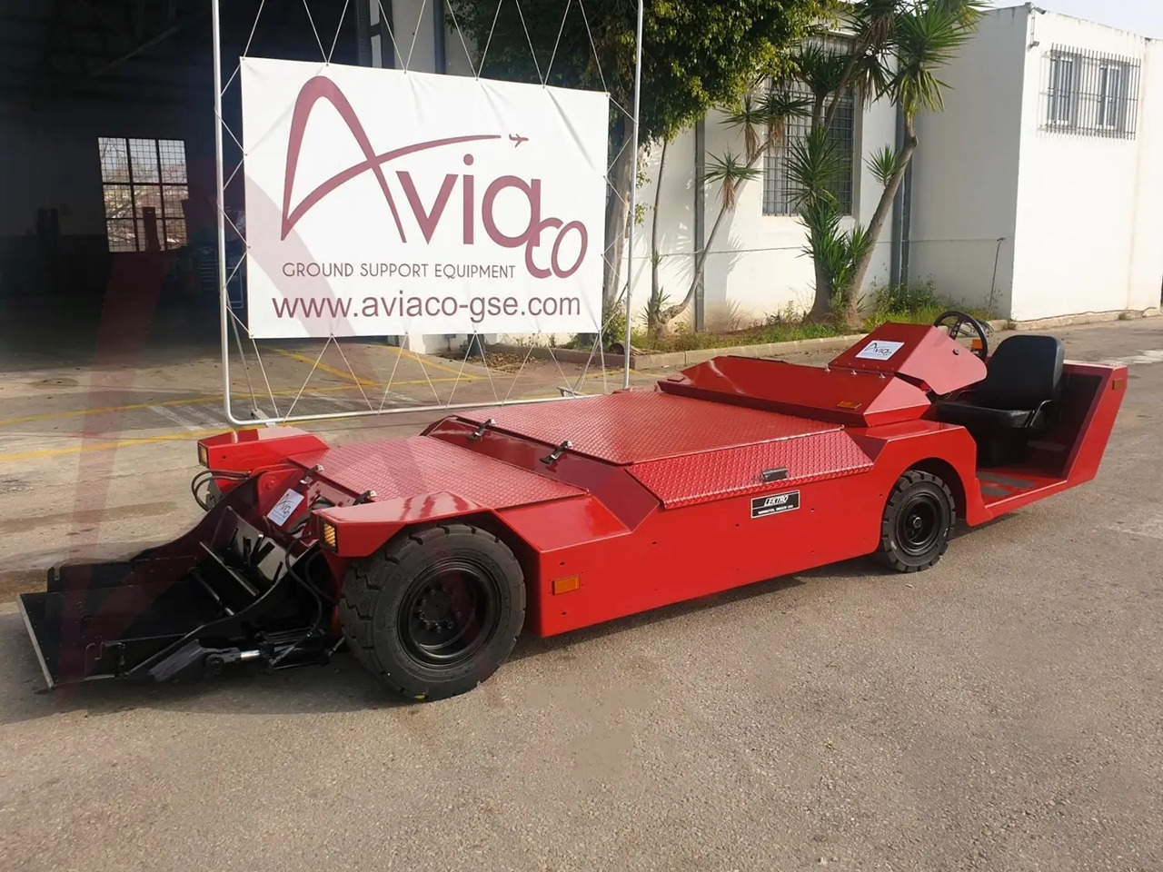 LEKTRO AP8850SDA-EZ - Pushback tractor: picture 1 LEKTRO AP8850SDA-EZ - Pushback tractor: picture 1