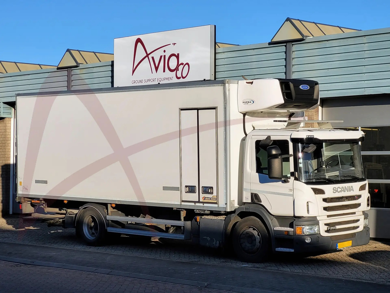SCANIA SCANIA P250 - Refrigerator truck: picture 1 SCANIA SCANIA P250 - Refrigerator truck: picture 1