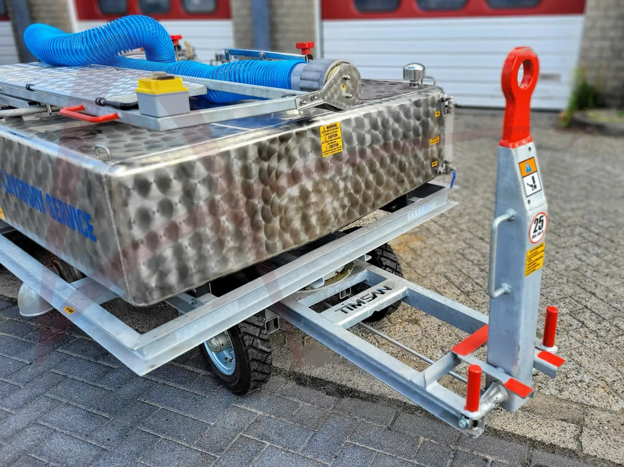 TIMSAN LSC300/700E - Lavatory service truck: picture 2 TIMSAN LSC300/700E - Lavatory service truck: picture 2