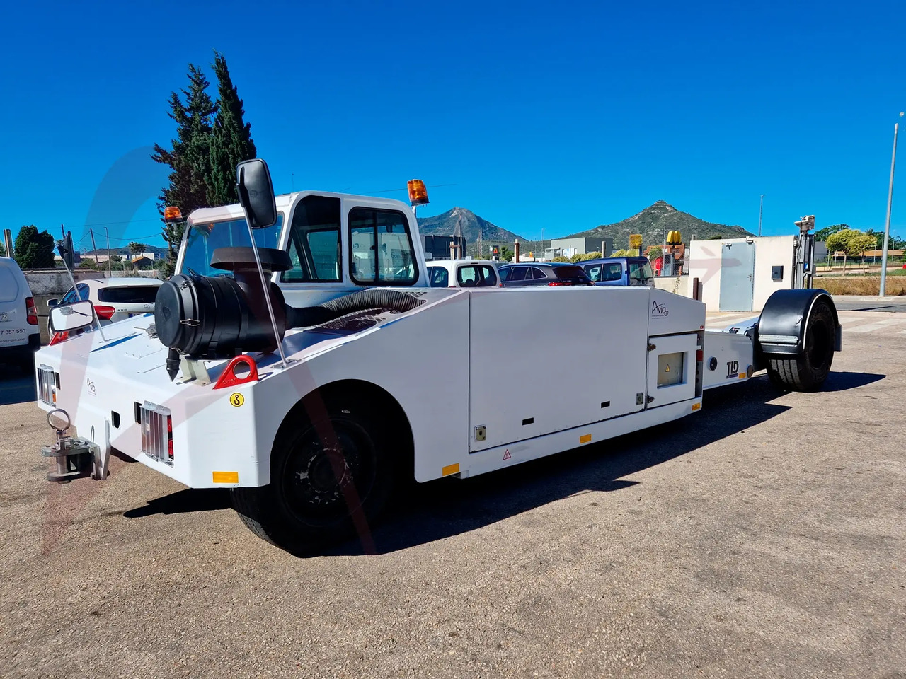 TLD TPX-200-MT - Pushback tractor: picture 4 TLD TPX-200-MT - Pushback tractor: picture 4