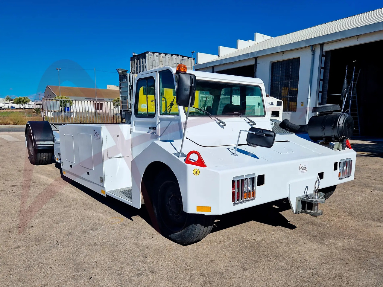 TLD TPX-200-MT - Pushback tractor: picture 1 TLD TPX-200-MT - Pushback tractor: picture 1