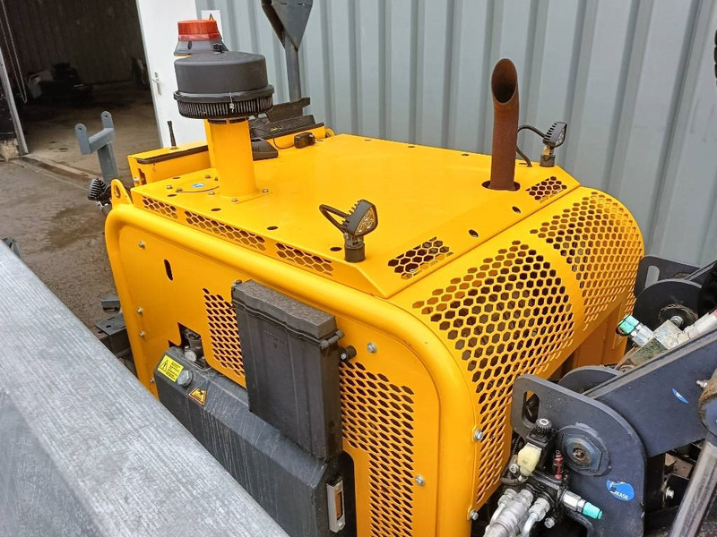 Trencher Garbin Makbrent MAK75 sleuvengraver ditch witch + belt: picture 16 Trencher Garbin Makbrent MAK75 sleuvengraver ditch witch + belt: picture 16