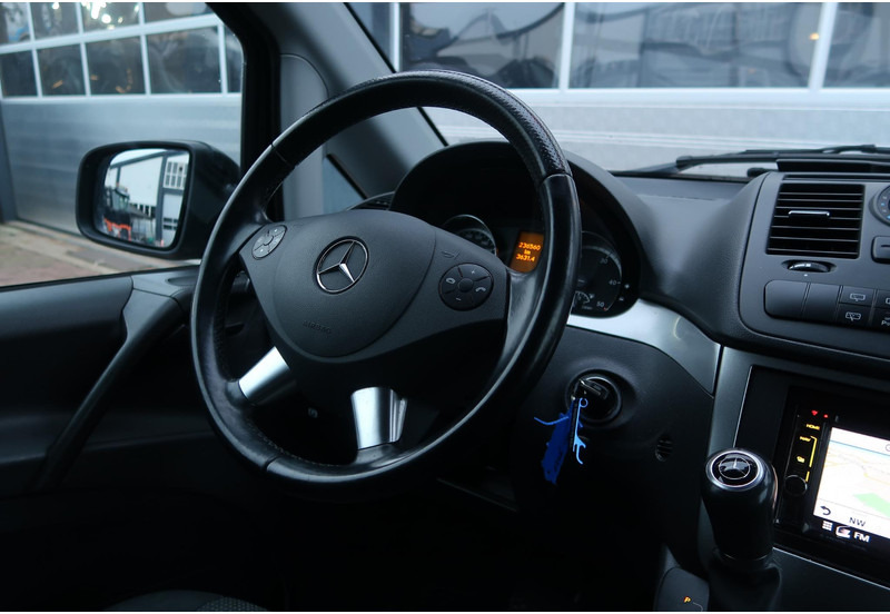 Mercedes-Benz Vito 113 CDI DC Comfort AUT/ AIRCO/ PDC/ CAM/ 1E EIG/ DEALER ONDERH/ NAVI/ ETC - Small van, Combi van: picture 5 Mercedes-Benz Vito 113 CDI DC Comfort AUT/ AIRCO/ PDC/ CAM/ 1E EIG/ DEALER ONDERH/ NAVI/ ETC - Small van, Combi van: picture 5