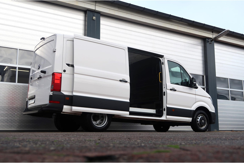 Volkswagen Crafter 50 2.0 TDI DL L3H2 3.5 T/ LED/ CAMERA/ NAVI/ CRUISE/ CLIMA/ DUBBEL LUCHT - Panel van: picture 4 Volkswagen Crafter 50 2.0 TDI DL L3H2 3.5 T/ LED/ CAMERA/ NAVI/ CRUISE/ CLIMA/ DUBBEL LUCHT - Panel van: picture 4