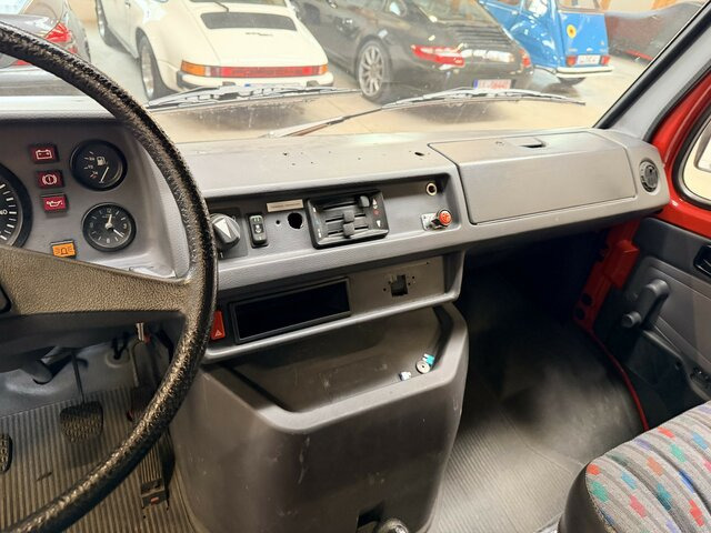 MERCEDES-BENZ T1 310 Bremer Doka perfekt!... - Box van, Municipal/ Special vehicle: picture 5 MERCEDES-BENZ T1 310 Bremer Doka perfekt!... - Box van, Municipal/ Special vehicle: picture 5