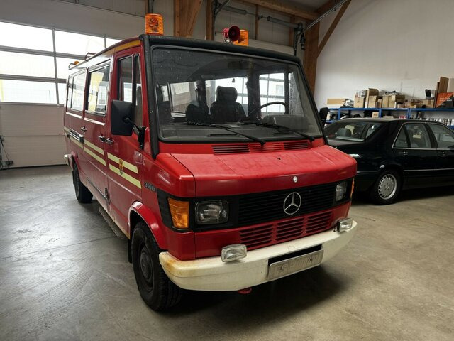 MERCEDES-BENZ T1 310 D Bremer Kombi Feuerwehr1. Hand... - Minibus, Passenger van: picture 3 MERCEDES-BENZ T1 310 D Bremer Kombi Feuerwehr1. Hand... - Minibus, Passenger van: picture 3