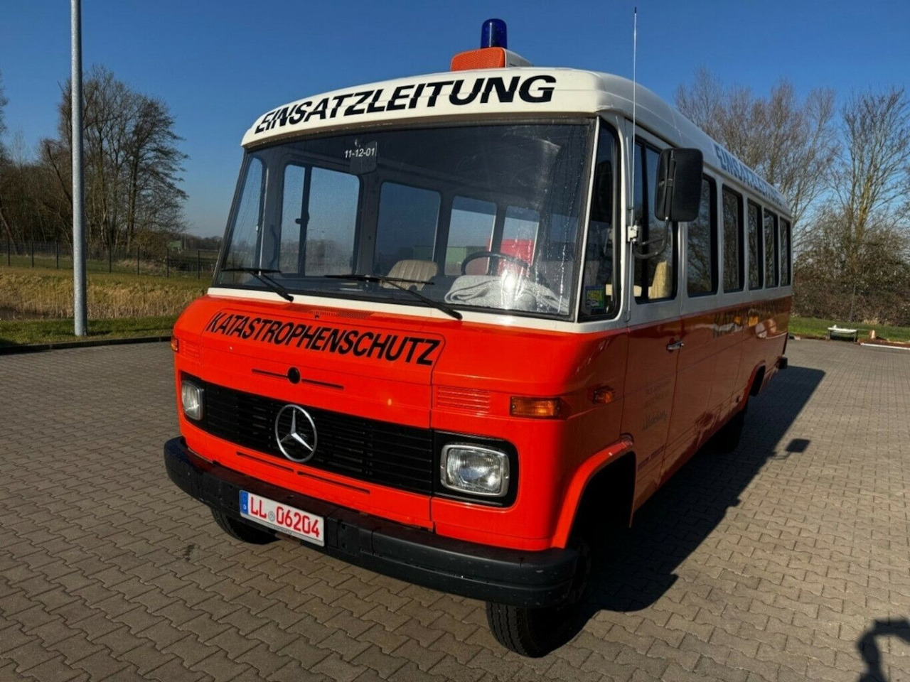 Mercedes-Benz O 309 D 608 613 Mercedes-Benz O 309D 608D H-Kennzeichen - Panel van: picture 3 Mercedes-Benz O 309 D 608 613 Mercedes-Benz O 309D 608D H-Kennzeichen - Panel van: picture 3