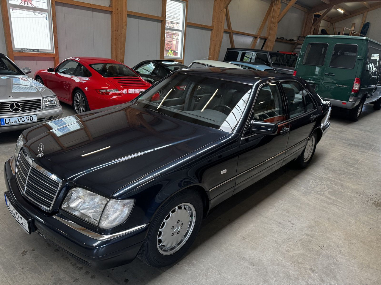 Mercedes-Benz S 320 W 140 2. Hand Scheckheft Mercedes - Sedan: picture 3 Mercedes-Benz S 320 W 140 2. Hand Scheckheft Mercedes - Sedan: picture 3