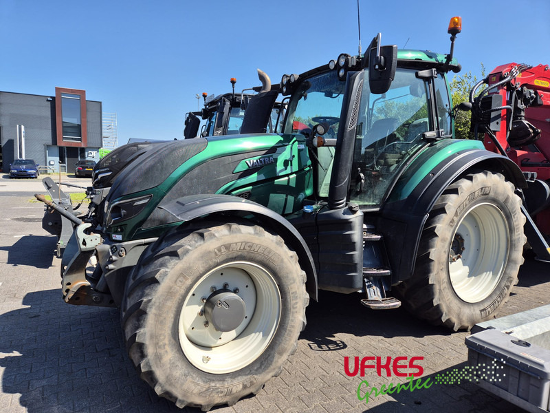 Valtra T 194 Direct TwinTrac - Farm tractor: picture 1 Valtra T 194 Direct TwinTrac - Farm tractor: picture 1