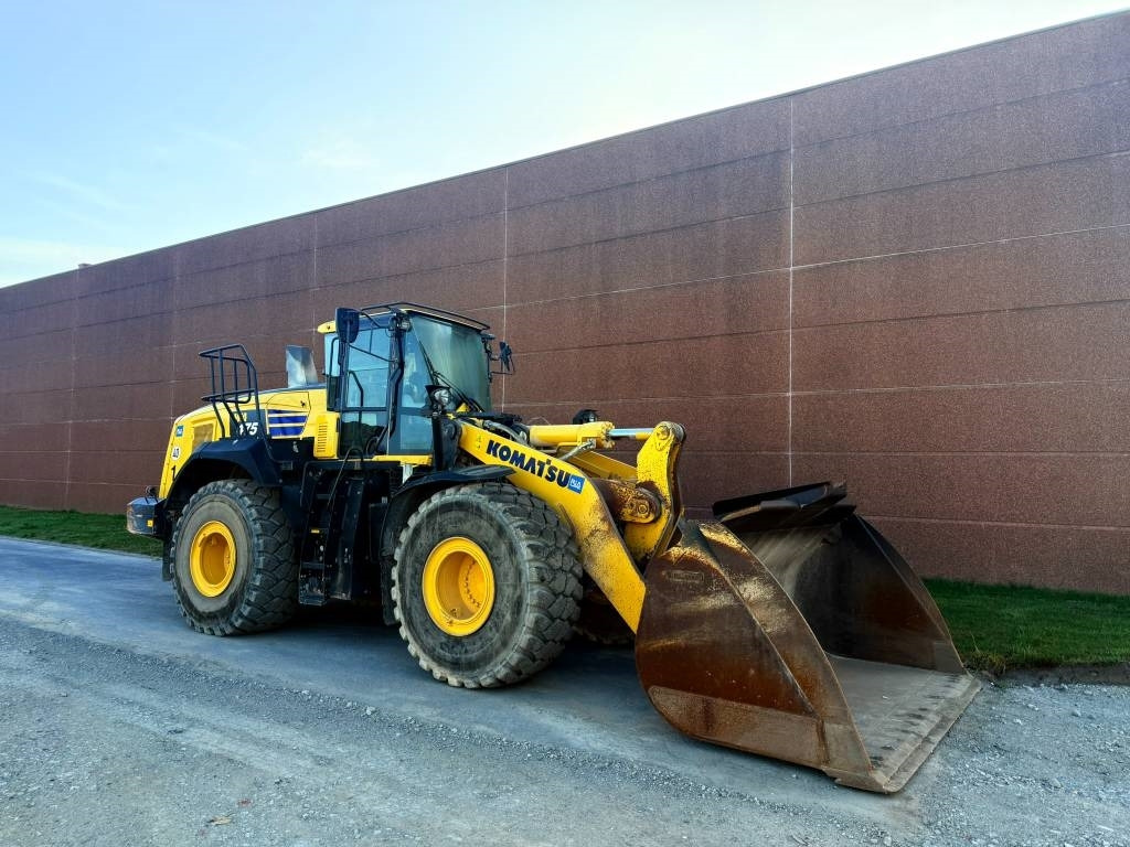 KOMATSU WA475-10EO - Wheel loader: picture 2 KOMATSU WA475-10EO - Wheel loader: picture 2