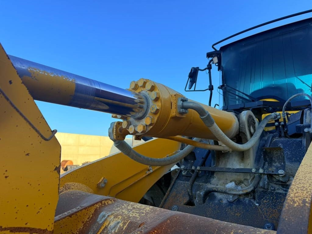 Wheel loader KOMATSU WA475-10EO: picture 6
