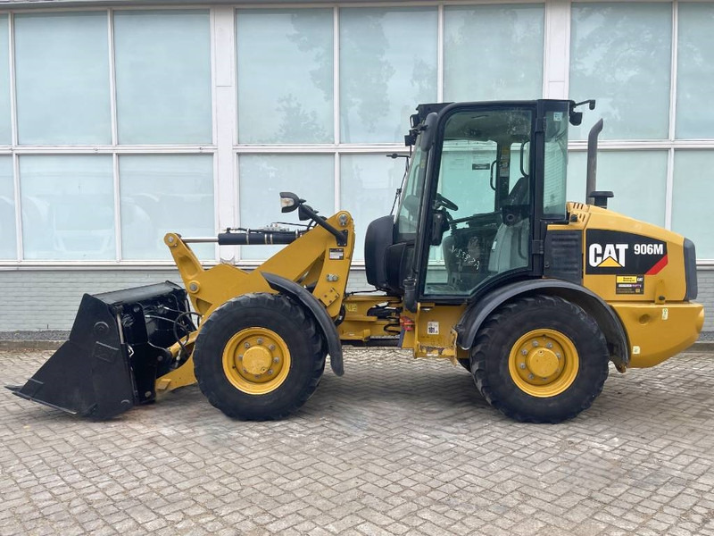 Cat 906 M    2018 - Wheel loader: picture 3 Cat 906 M    2018 - Wheel loader: picture 3