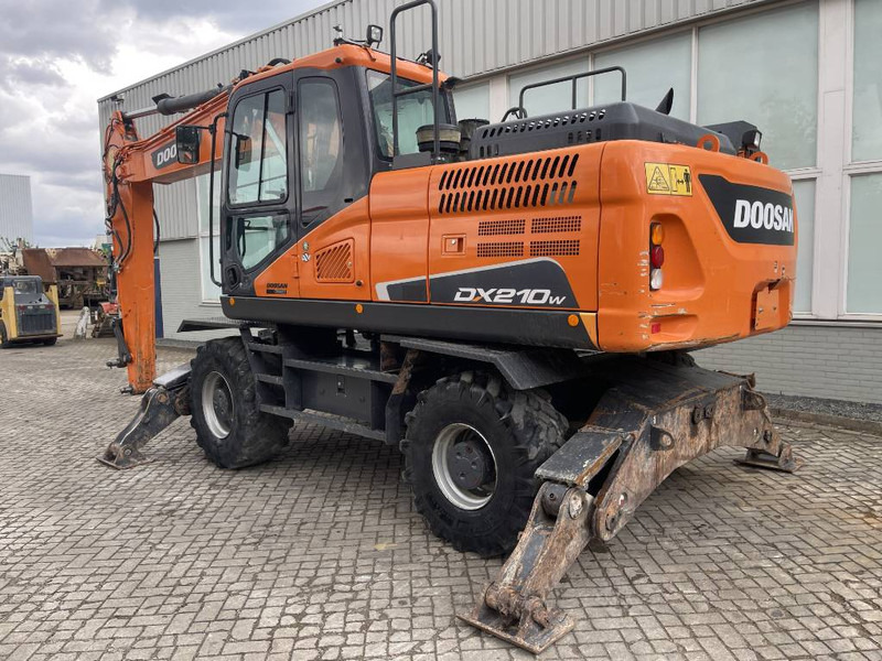 Doosan DX 210 W-5 2020 CE - Wheel excavator: picture 5 Doosan DX 210 W-5 2020 CE - Wheel excavator: picture 5