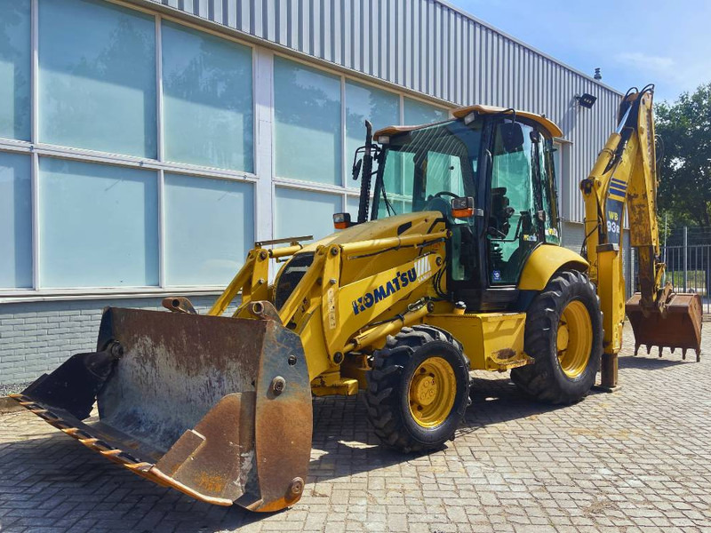 Komatsu WB 93 R-5 - Backhoe loader: picture 1 Komatsu WB 93 R-5 - Backhoe loader: picture 1