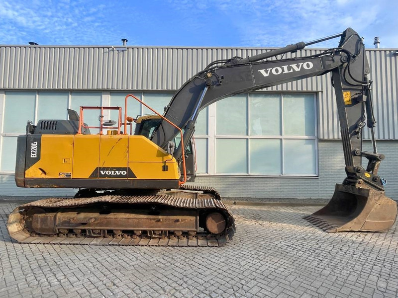 Volvo EC 220 EL 2016 TOPCON 3D GPS - Crawler excavator: picture 5 Volvo EC 220 EL 2016 TOPCON 3D GPS - Crawler excavator: picture 5