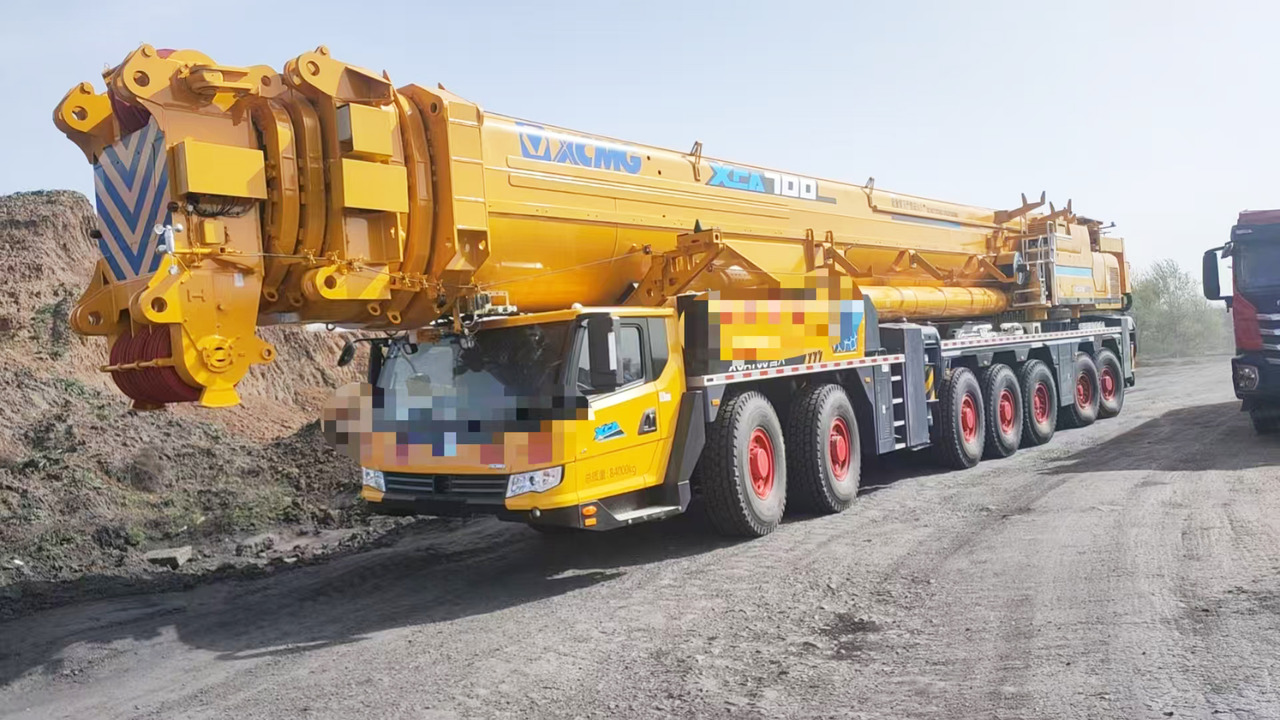 XCMG Official 700 Ton Used Mobile Cranes XCA700 All Terrain Crane Price For Sale - All terrain crane: picture 2 XCMG Official 700 Ton Used Mobile Cranes XCA700 All Terrain Crane Price For Sale - All terrain crane: picture 2