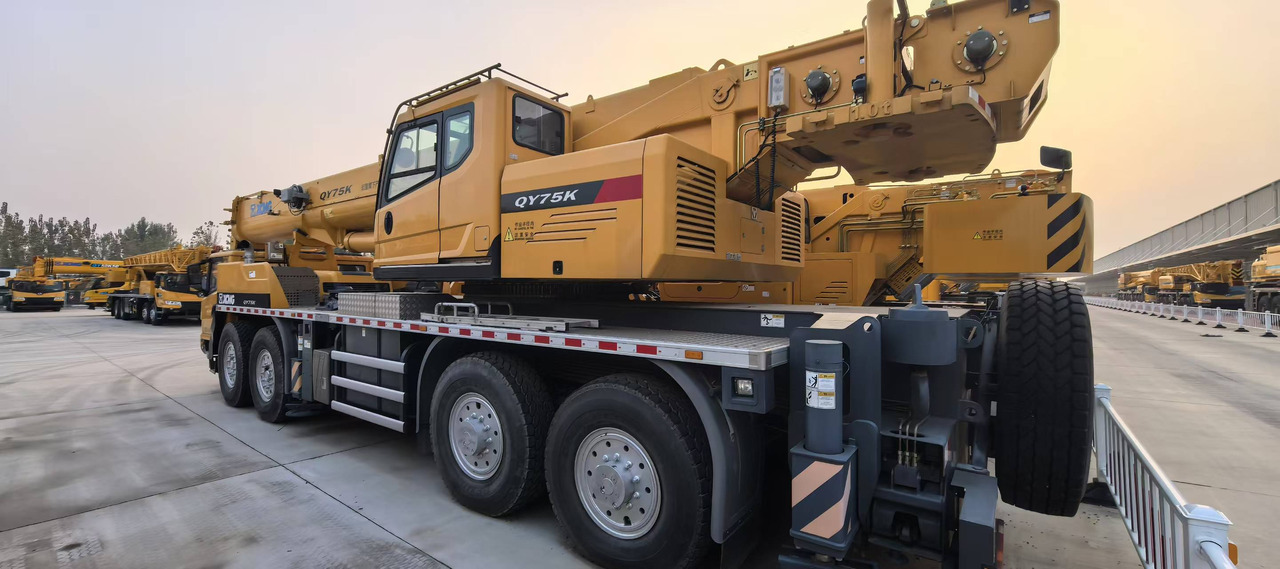 XCMG Official Second Hand Hydraulic Truck Crane QY75K 75ton Mobile Crane For Sale - Mobile crane: picture 2 XCMG Official Second Hand Hydraulic Truck Crane QY75K 75ton Mobile Crane For Sale - Mobile crane: picture 2