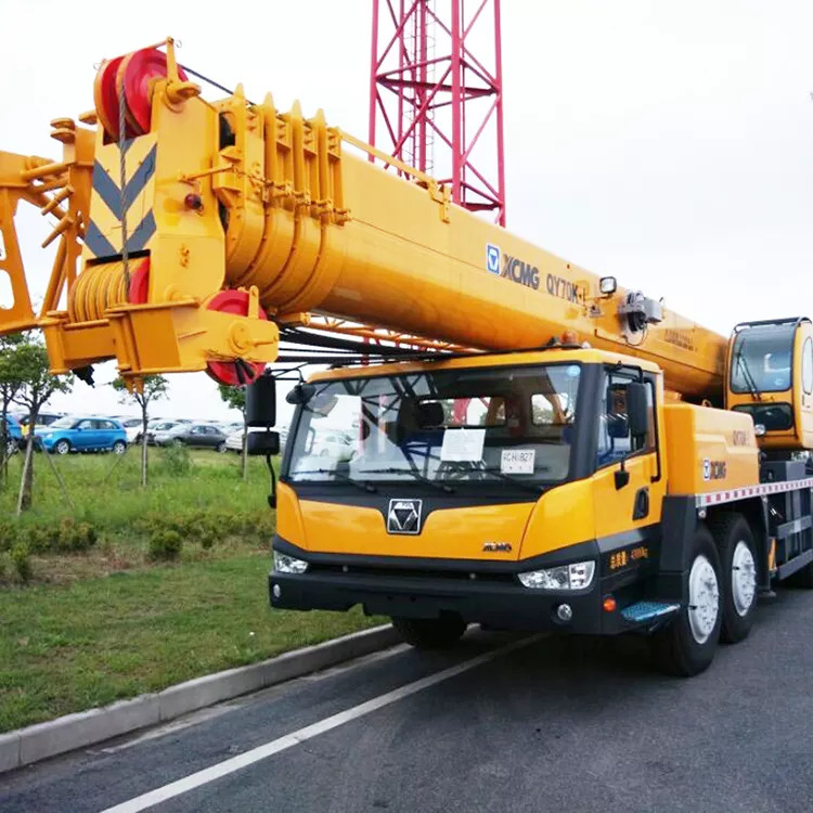 XCMG Official Second Hand QY70K-I 70t Telescopic Jib Pickup Truck Crane For Sale - Mobile crane: picture 3 XCMG Official Second Hand QY70K-I 70t Telescopic Jib Pickup Truck Crane For Sale - Mobile crane: picture 3