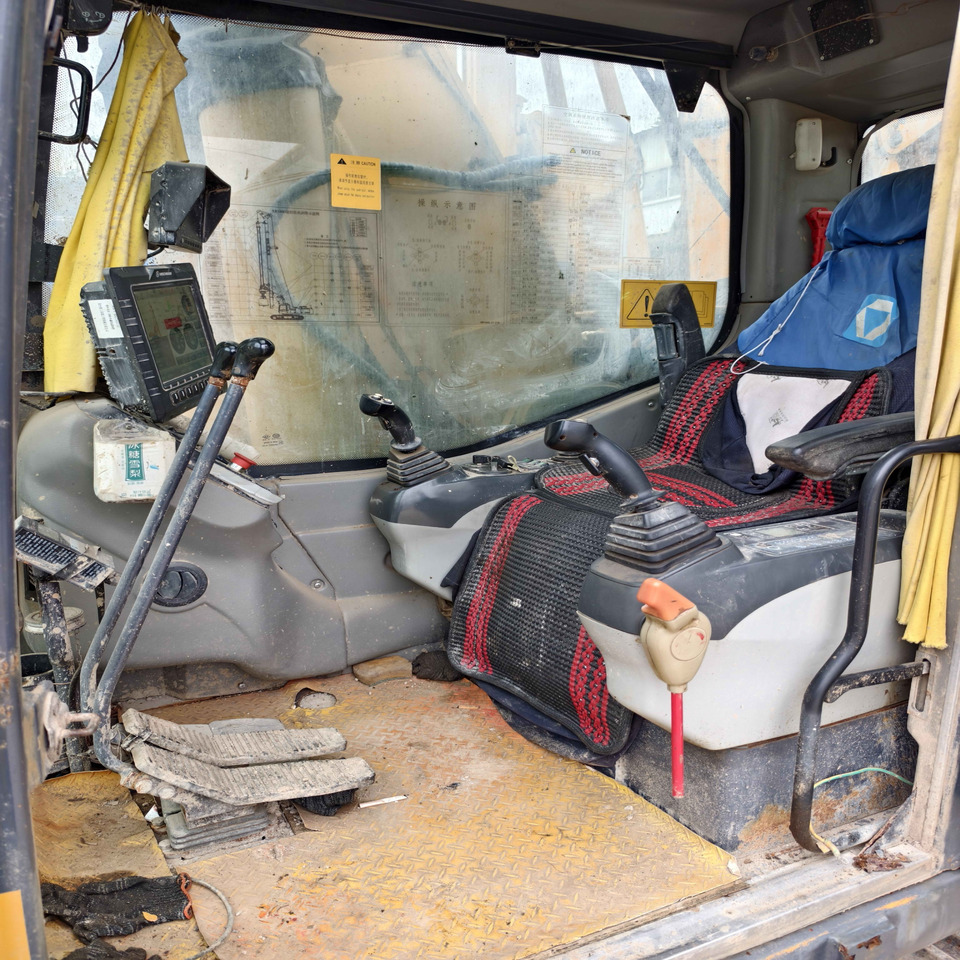 Drilling rig XCMG Official Second Hand Rotary Drill XR180D Used Borehole Drilling Rig Price: picture 8