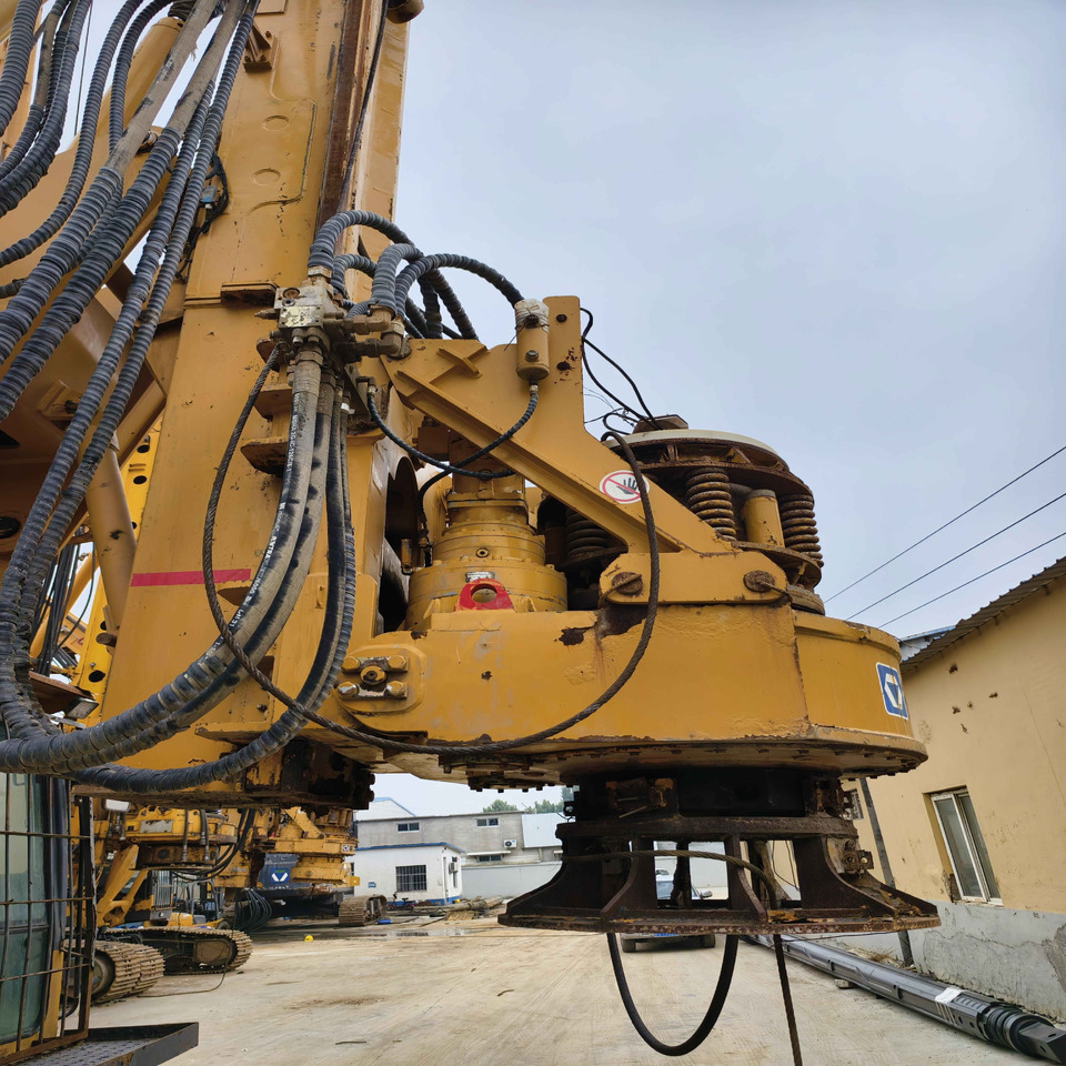 Drilling rig XCMG Official Second Hand Rotary Drill XR180D Used Borehole Drilling Rig Price: picture 6