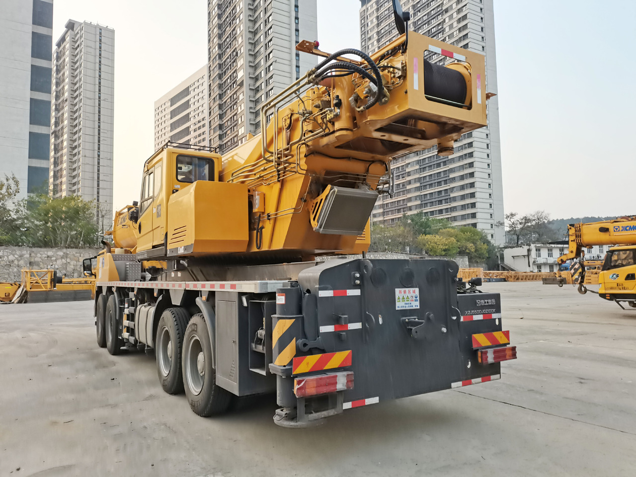 XCMG Official Used 100 Ton Truck Crane QY100K6C Mobile Lifting Crane Price List - Mobile crane: picture 3 XCMG Official Used 100 Ton Truck Crane QY100K6C Mobile Lifting Crane Price List - Mobile crane: picture 3