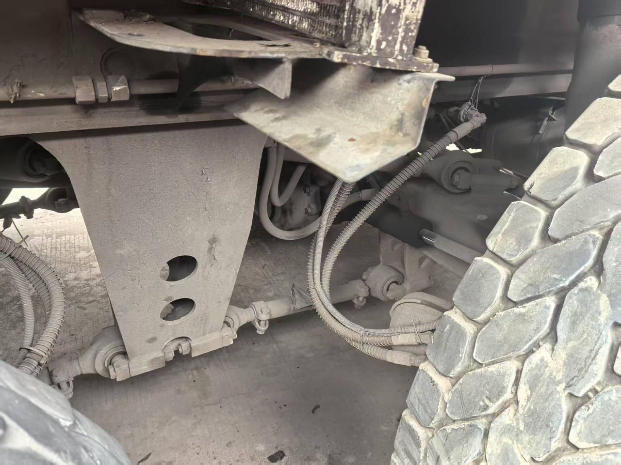 All terrain crane XCMG Official Used Hydraulic Pickup Truck Crane QAY400 All Terrain Cranes Price List: picture 7
