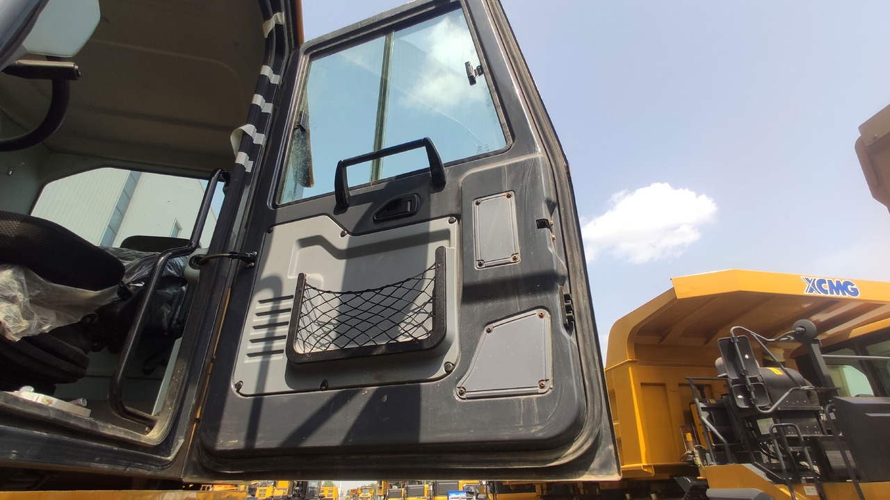 XCMG Official Used Mining Dump Trucks XDR80T 70 Ton Dumper Truck For Sale leasing XCMG Official Used Mining Dump Trucks XDR80T 70 Ton Dumper Truck For Sale: picture 6