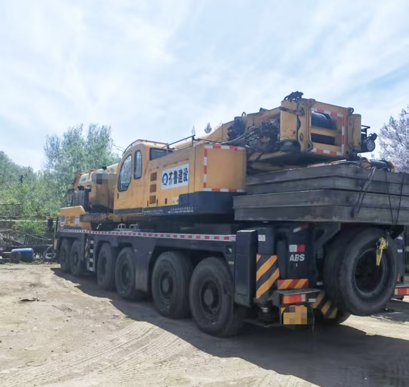 XCMG QAY260 260ton used all terrain mobile hydraulic truck crane price - All terrain crane: picture 2 XCMG QAY260 260ton used all terrain mobile hydraulic truck crane price - All terrain crane: picture 2