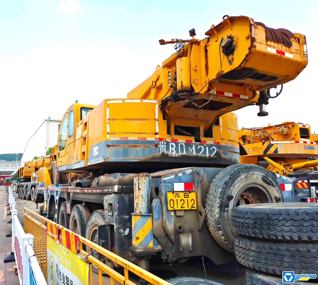 XCMG QY110K 110ton hydraulic crane lifting equipment price - Mobile crane: picture 5 XCMG QY110K 110ton hydraulic crane lifting equipment price - Mobile crane: picture 5