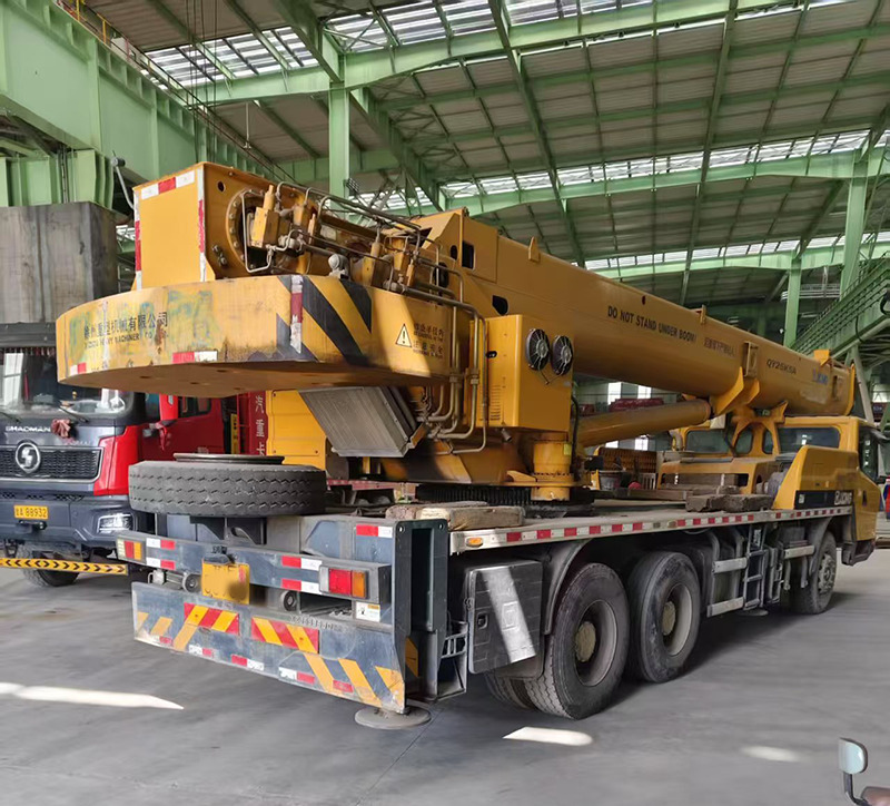 XCMG QY25K5A 25 ton truck crane hydraulic for sale - Mobile crane: picture 4 XCMG QY25K5A 25 ton truck crane hydraulic for sale - Mobile crane: picture 4