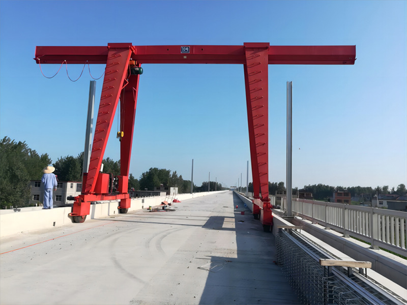 XCMG Single Girder Tyre Gantry Crane - Gantry crane: picture 3 XCMG Single Girder Tyre Gantry Crane - Gantry crane: picture 3