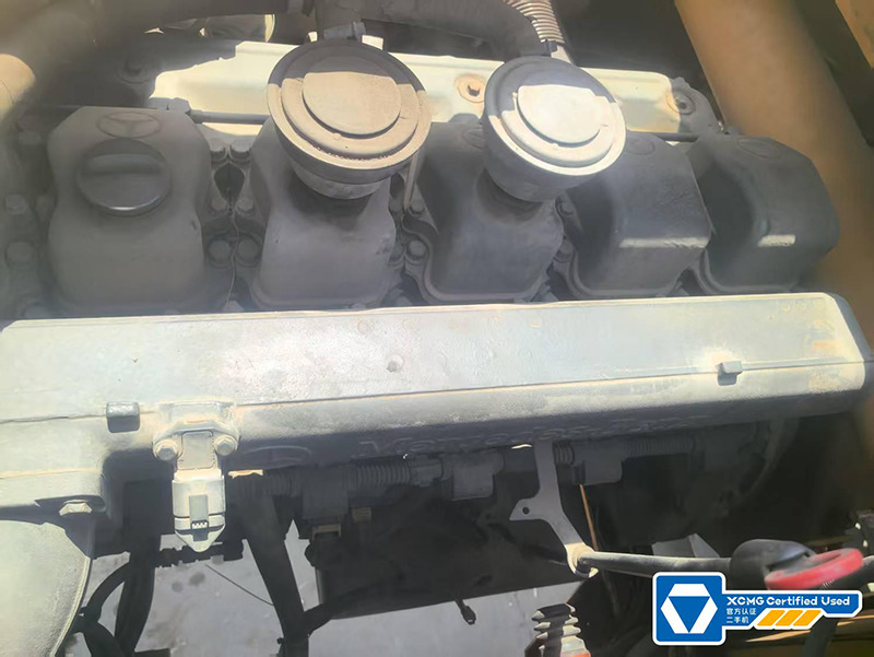 Crawler crane XCMG XGC500 500ton used hydraulic lift machine price: picture 6