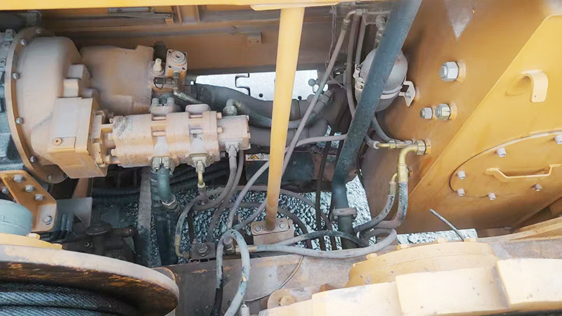 XCMG XGC55 55ton used small crawler crane price - Crawler crane: picture 2 XCMG XGC55 55ton used small crawler crane price - Crawler crane: picture 2