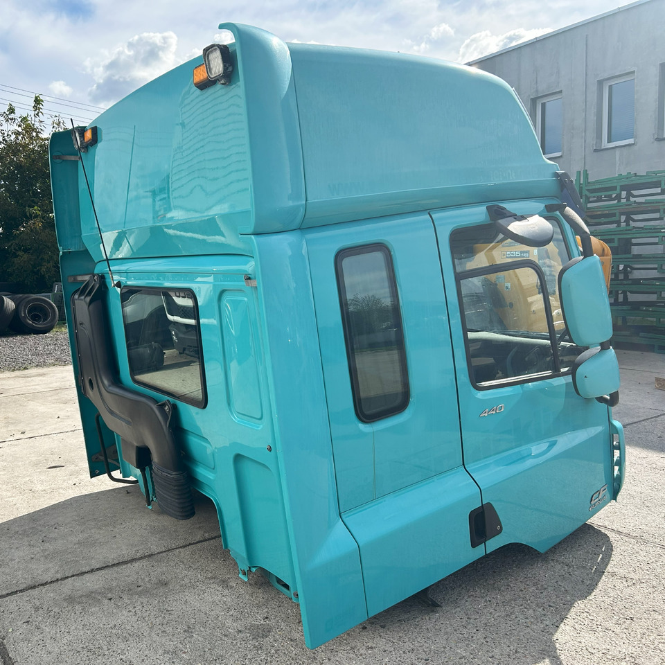 DAF CF EURO 6 SPACE CAB - Cab: picture 4 DAF CF EURO 6 SPACE CAB - Cab: picture 4