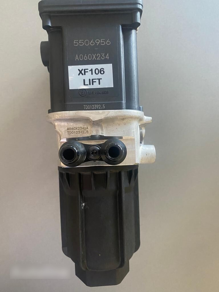 DAF NEW euro 6 5506956 DAF EURO 6 truck - Exhaust system for Truck: picture 2 DAF NEW euro 6 5506956 DAF EURO 6 truck - Exhaust system for Truck: picture 2