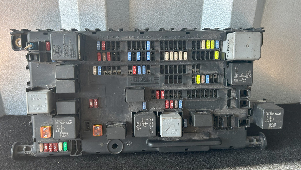 DAF XF 106 FUSE BOX - Fuse: picture 1 DAF XF 106 FUSE BOX - Fuse: picture 1