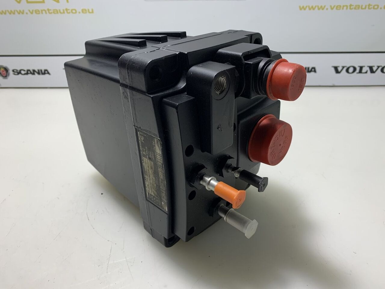 MAN TGA TGX TGS EURO 6 81154036138 MAN TGX TGA TGS truck - Exhaust system for Truck: picture 2 MAN TGA TGX TGS EURO 6 81154036138 MAN TGX TGA TGS truck - Exhaust system for Truck: picture 2