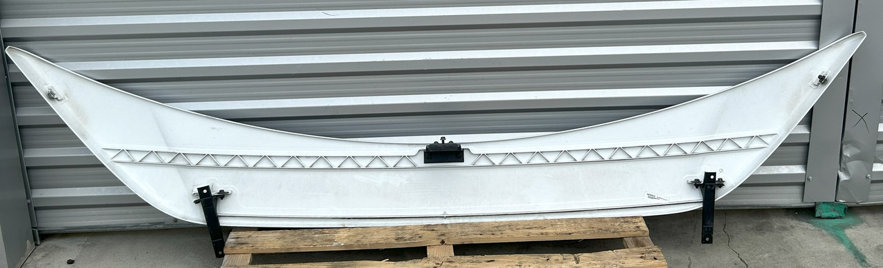 MERCEDES ACTROS MP4 ROOF SPOILER - Aerodynamics/ Spoiler: picture 2 MERCEDES ACTROS MP4 ROOF SPOILER - Aerodynamics/ Spoiler: picture 2