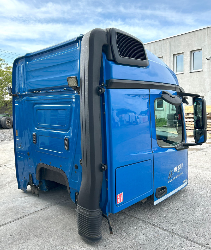 MERCEDES AROCS MP4 L STREAM SPACE 2.30M , tunnel 170 mm - Cab: picture 4 MERCEDES AROCS MP4 L STREAM SPACE 2.30M , tunnel 170 mm - Cab: picture 4