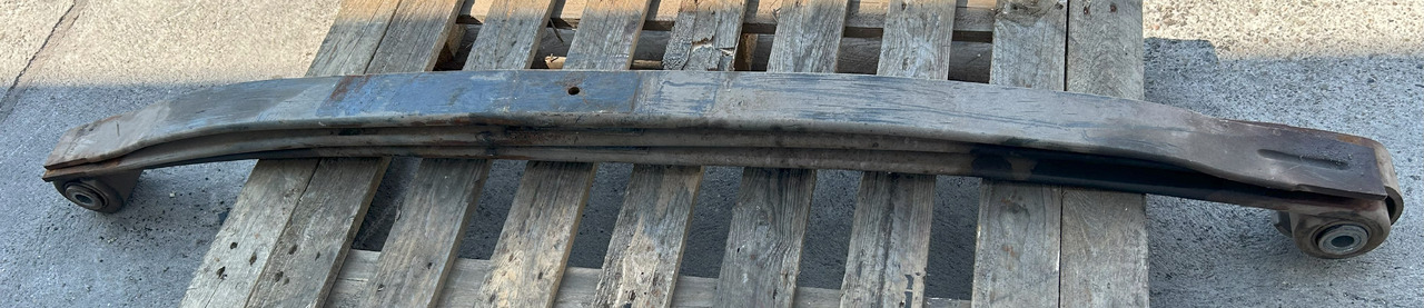 MERCEDES-BENZ 3-LEAF SPRING FRONT FOR MERCEDES AROCS MP4 - Steel suspension: picture 4 MERCEDES-BENZ 3-LEAF SPRING FRONT FOR MERCEDES AROCS MP4 - Steel suspension: picture 4