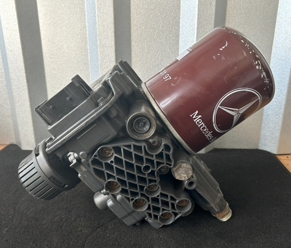 MERCEDES-BENZ ACTROS MP4 EAPU AIR DRYER - Brake parts for Truck: picture 1 MERCEDES-BENZ ACTROS MP4 EAPU AIR DRYER - Brake parts for Truck: picture 1