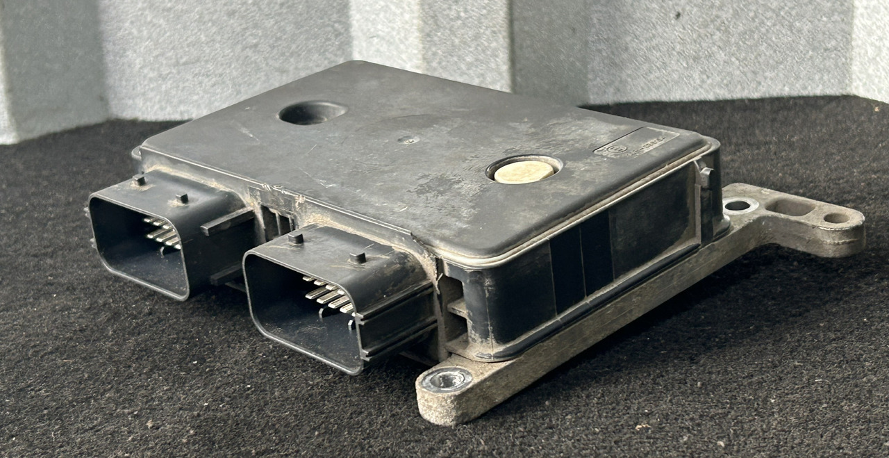 MERCEDES-BENZ ACTROS MP4 TCM GEARBOX CONTROLLER - ECU: picture 4 MERCEDES-BENZ ACTROS MP4 TCM GEARBOX CONTROLLER - ECU: picture 4