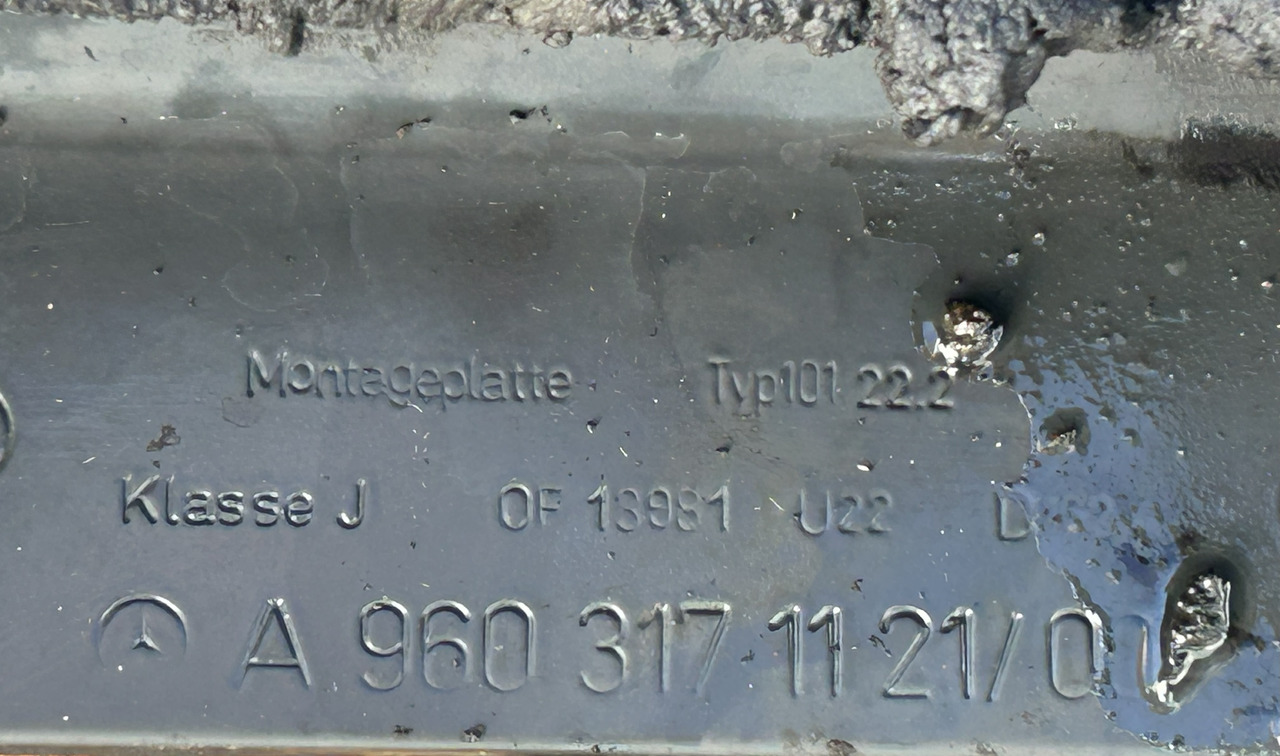 SAF GF GF SK-S 36,2 MERCEDES ACTROS MP4 - Fifth wheel coupling for Truck: picture 2 SAF GF GF SK-S 36,2 MERCEDES ACTROS MP4 - Fifth wheel coupling for Truck: picture 2