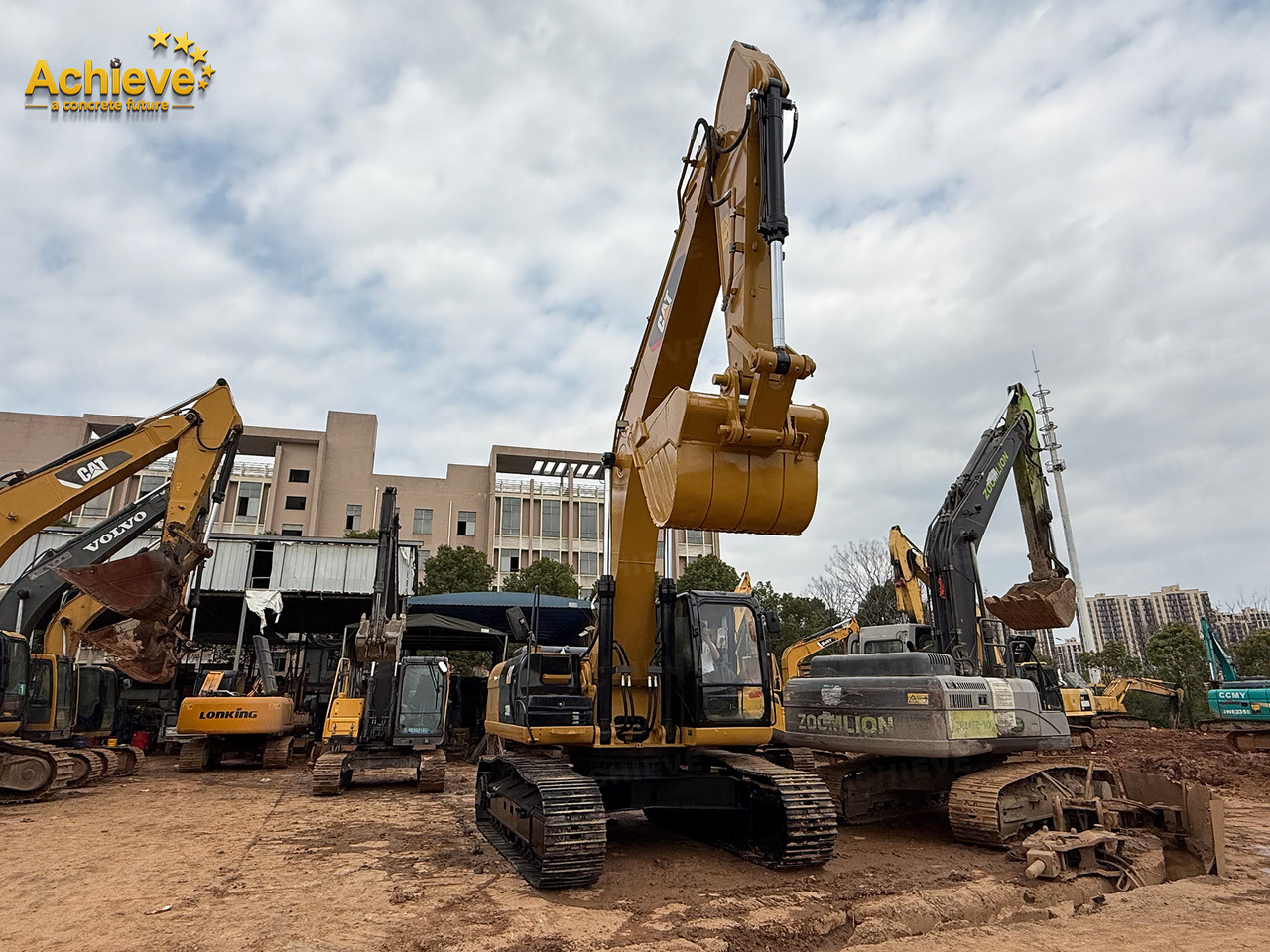 CATERPILLAR CAT 330D2 Refurbished 30TON C9ACERT 200Kw 1.4-2.0m³ 33750kg【ACHIEVE】 TOP CONDITION!!! - Excavator: picture 3 CATERPILLAR CAT 330D2 Refurbished 30TON C9ACERT 200Kw 1.4-2.0m³ 33750kg【ACHIEVE】 TOP CONDITION!!! - Excavator: picture 3
