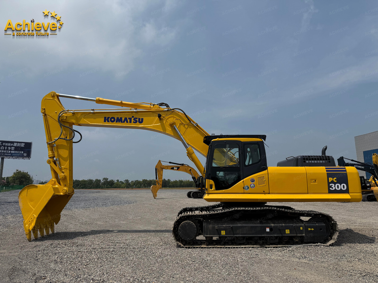 Komatsu hydraulic excavator PC300-8M0 187 /1950KW/rpm 1.4-2.0m³ 32000kg Remanufactured【ACHIEVE】 TOP CONDITION!!! - Crawler excavator: picture 2 Komatsu hydraulic excavator PC300-8M0 187 /1950KW/rpm 1.4-2.0m³ 32000kg Remanufactured【ACHIEVE】 TOP CONDITION!!! - Crawler excavator: picture 2