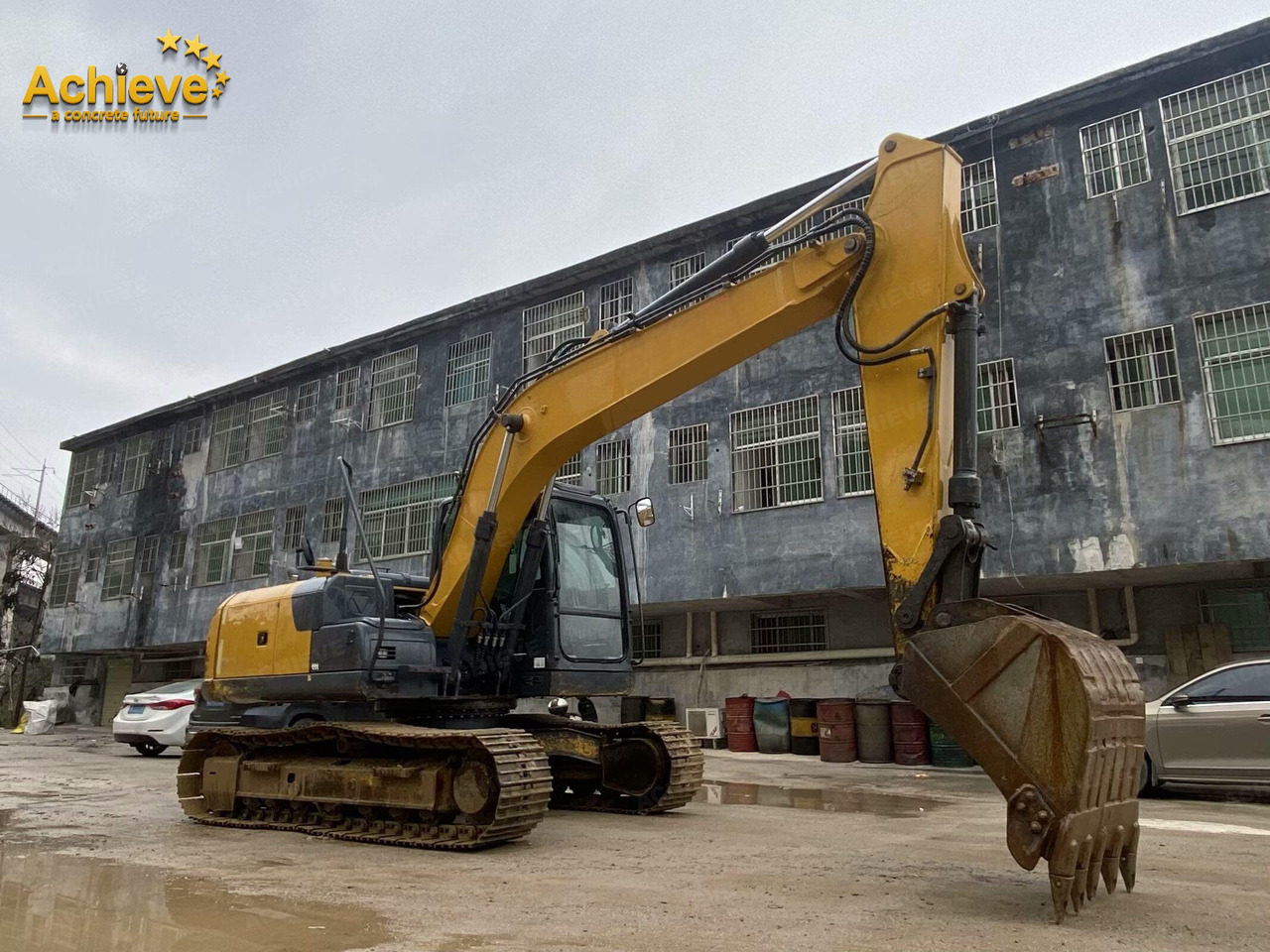 XCMG XE135D 0.32-0.61(0.52) m³ 86/2200 kw/rpm QSF3.8 260 L 99.1 kN 【ACHIEVE】 TOP CONDITION!!! - Crawler excavator: picture 1 XCMG XE135D 0.32-0.61(0.52) m³ 86/2200 kw/rpm QSF3.8 260 L 99.1 kN 【ACHIEVE】 TOP CONDITION!!! - Crawler excavator: picture 1