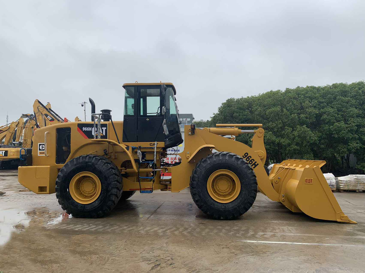 Caterpillar 966H, 966G Wheel Loader Good Price on sale - Wheel loader: picture 1 Caterpillar 966H, 966G Wheel Loader Good Price on sale - Wheel loader: picture 1