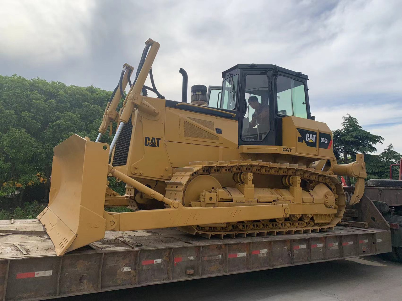 Caterpillar D6G, D6G2 Bulldozer Good Price Secondhand CAT Tracked Tractor - Bulldozer: picture 4 Caterpillar D6G, D6G2 Bulldozer Good Price Secondhand CAT Tracked Tractor - Bulldozer: picture 4